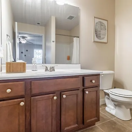 Contemporary Stay In Central Peoria Exterior foto